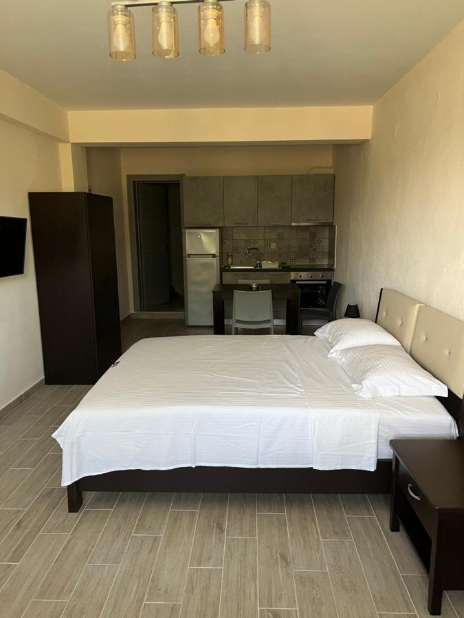 Bivas Apartments Limenas  Exterior photo
