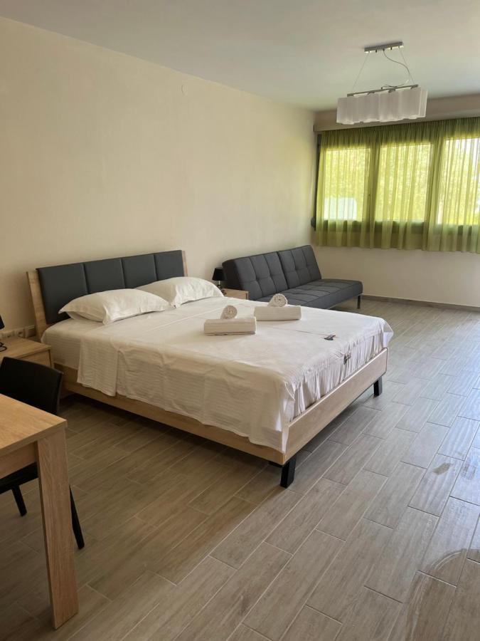 Bivas Apartments Limenas  Exterior photo