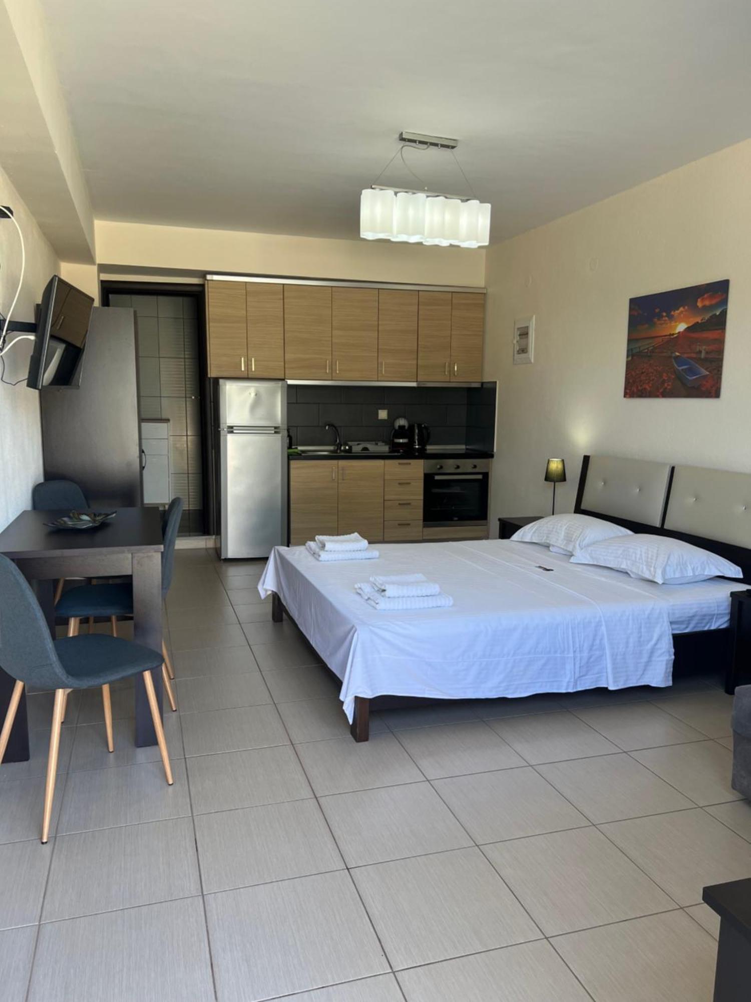 Bivas Apartments Limenas  Exterior photo