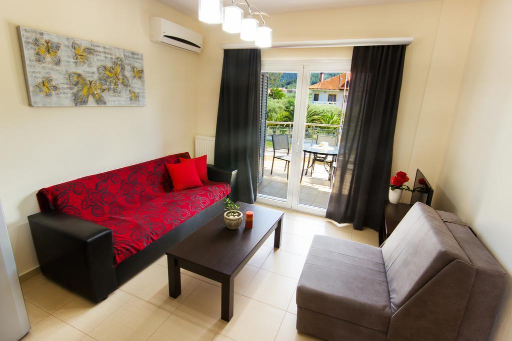Bivas Apartments Limenas  Exterior photo