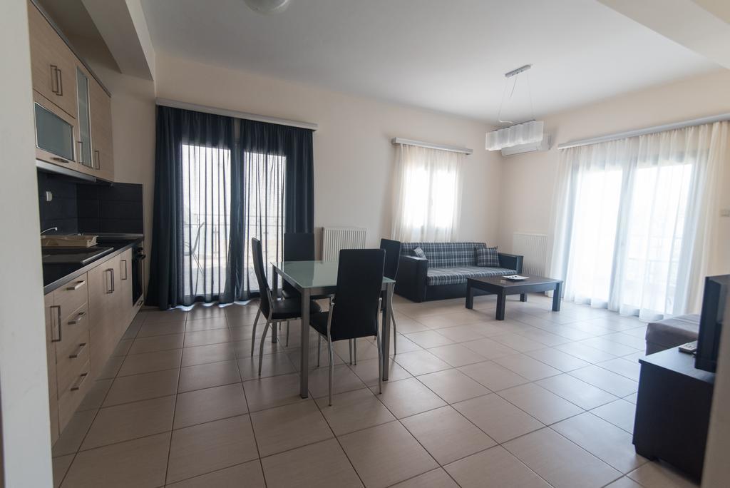 Bivas Apartments Limenas  Exterior photo