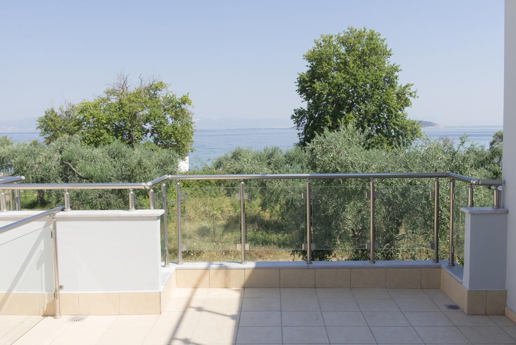 Bivas Apartments Limenas  Exterior photo